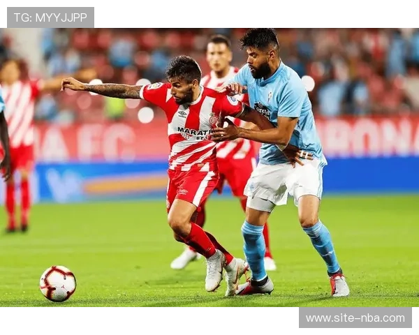 欧冠历史回顾：2000年利物浦5-4阿拉维斯，经典对攻