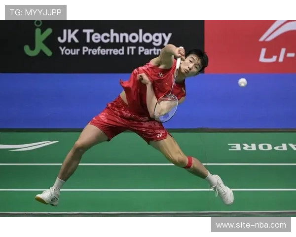 法国公开赛李诗沣晋级四强，体能优势成冲冠关键