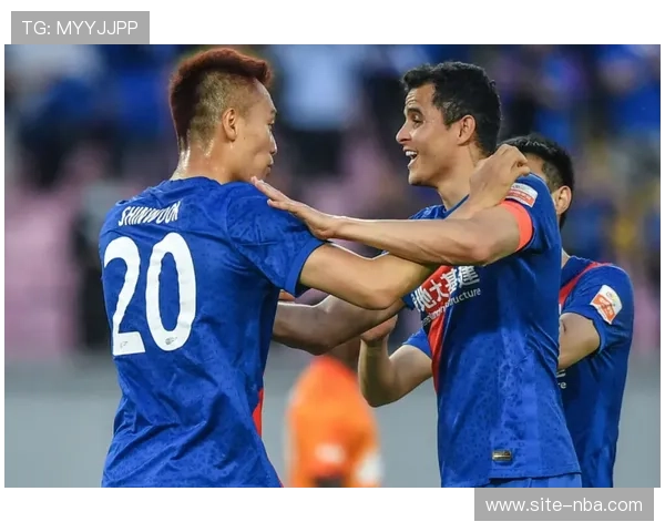 曼城VS桑德兰实时：哈兰德遭锁死，后卫成进攻奇兵